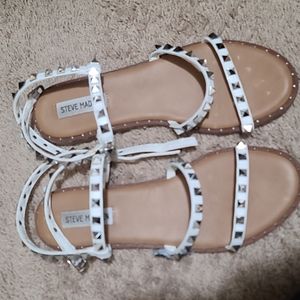 Steve madden sandals